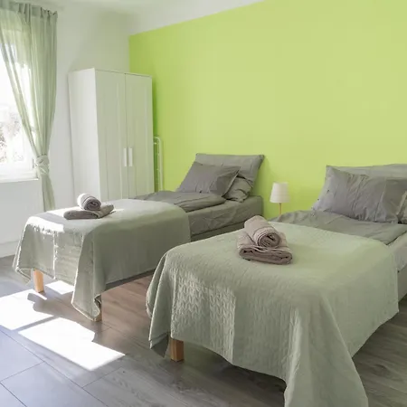 Wilson's Rosengarden Operated By Hostguides Apartmán Baden