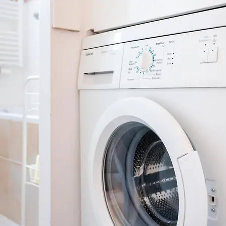 Wilson's Center Rosengarden * Baden