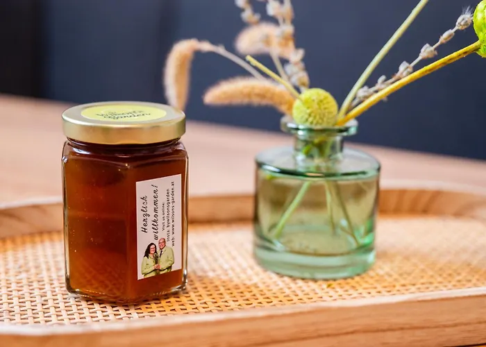 Wilson's Rosengarden Operated By Hostguides *